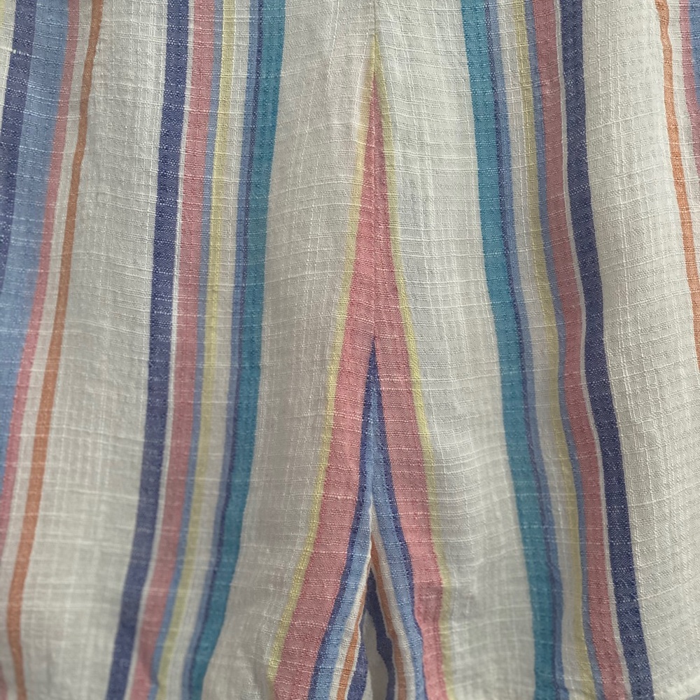 Forever 21 colorful linen skort with buttons - Picture 5 of 8